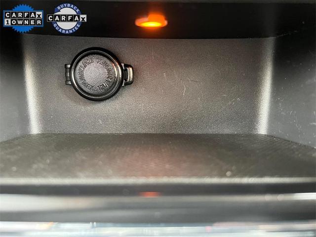 Photo of 2024 Crystal White Pearl Subaru Ascent