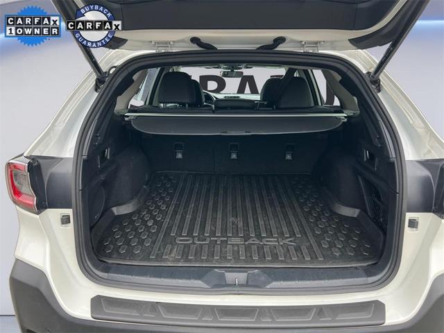Photo of 2024 Crystal White Pearl Subaru Outback