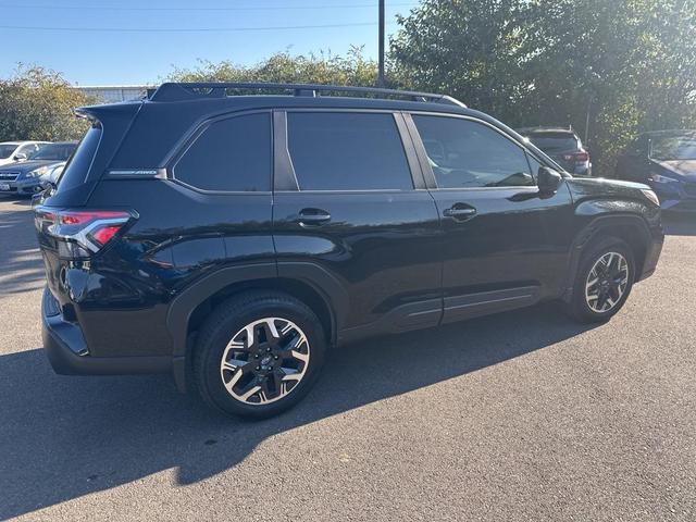 Photo of 2025 Crystal Black Silica Subaru Forester