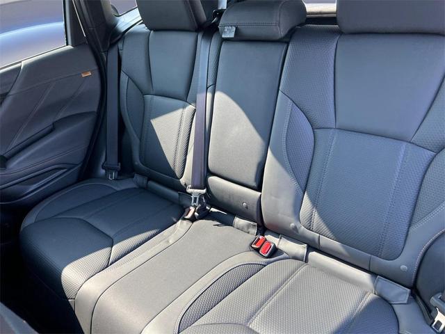 Photo of 2024 Crystal White Pearl Subaru Forester