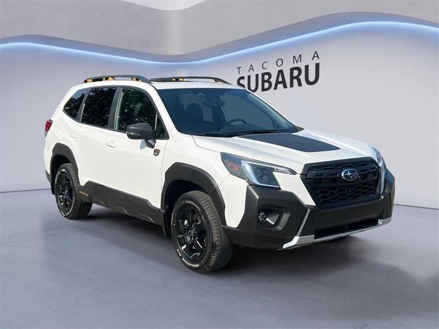 Photo of 2024 Crystal White Pearl Subaru Forester