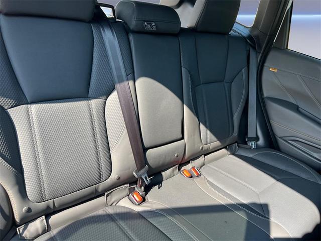Photo of 2024 Crystal White Pearl Subaru Forester