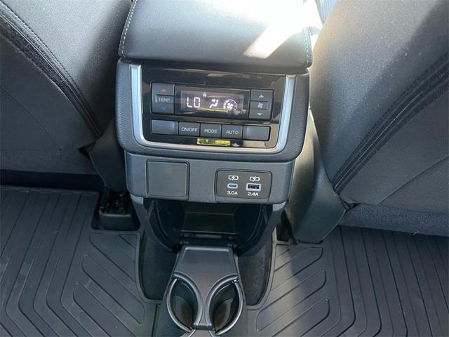 Photo of 2024 Magnetite Gray Metallic Subaru Ascent