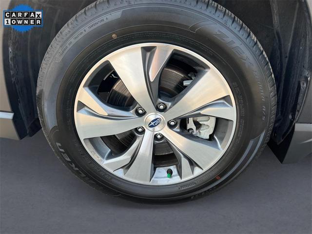 Photo of 2024 Crystal Black Silica Subaru Ascent