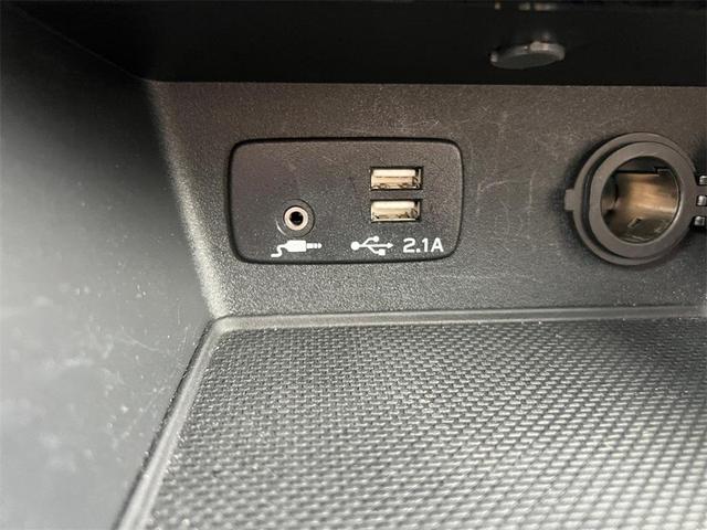 Photo of 2024 Ice Silver Metallic Subaru Forester