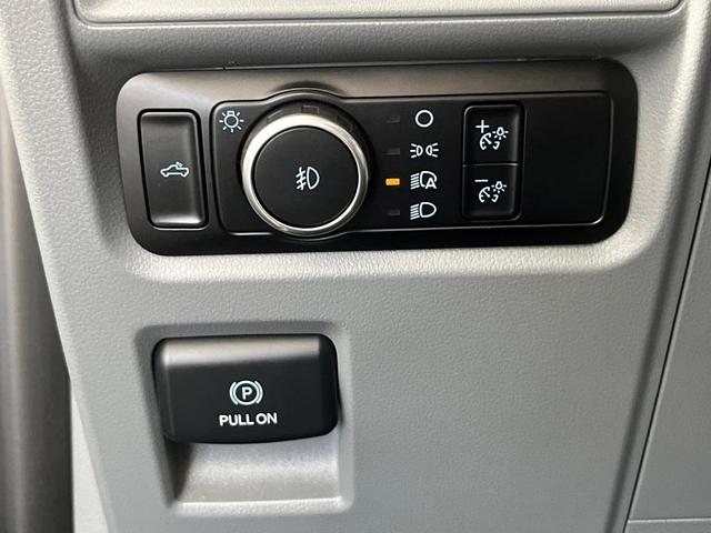 Photo of 2024 White Ford F-150