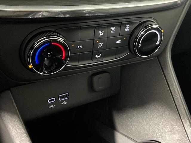 Photo of 2024 Sunrise Red Metallic Buick Encore GX