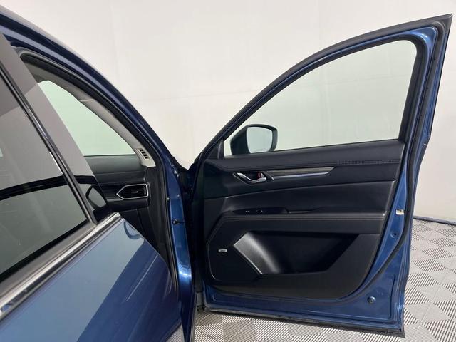 Photo of 2022 Eternal Blue Mica Mazda CX-5