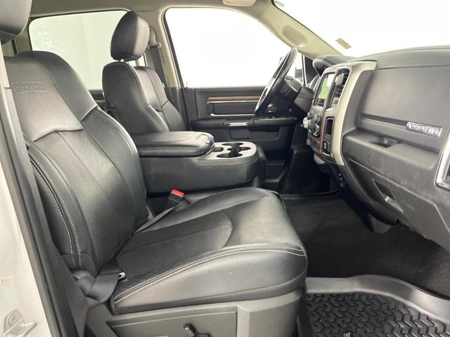 Photo of 2018 Bright White Clearcoat RAM 1500