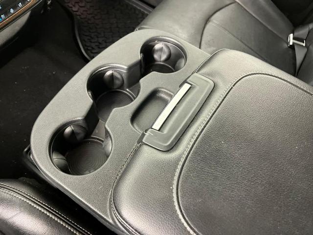 Photo of 2018 Bright White Clearcoat RAM 1500