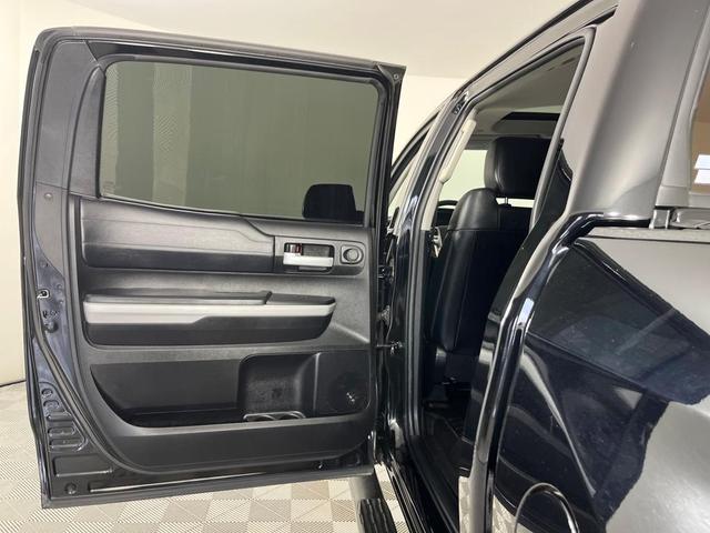 Photo of 2021 Black Toyota Tundra