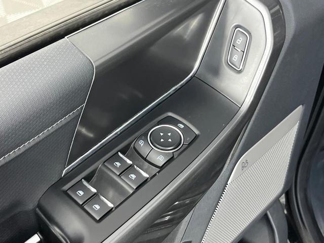 Photo of 2022 Black Ford F-150