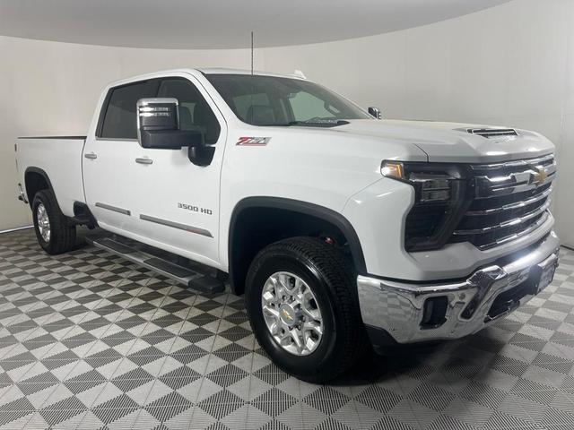 2024 Chevrolet Silverado 3500
