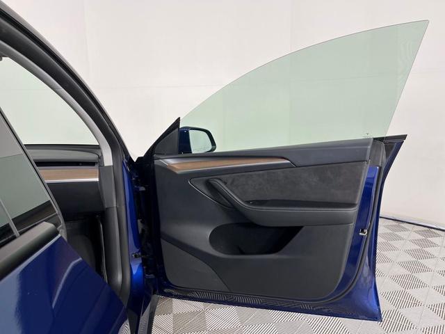 Photo of 2023 Blue Tesla Model Y