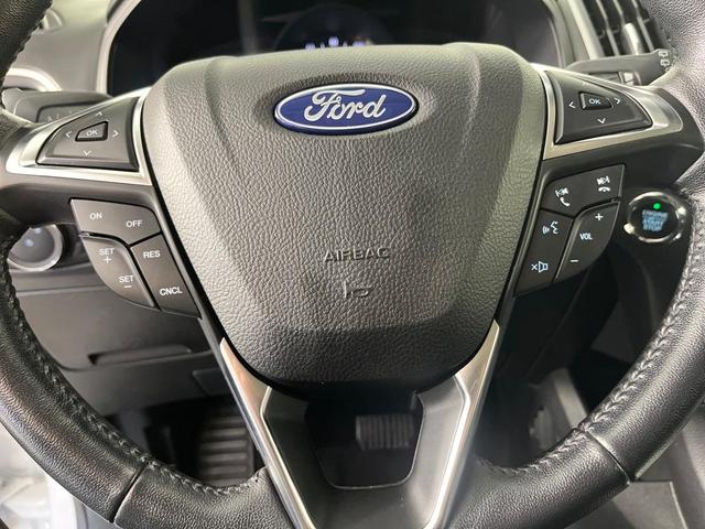 Photo of 2023 Oxford White Ford Edge