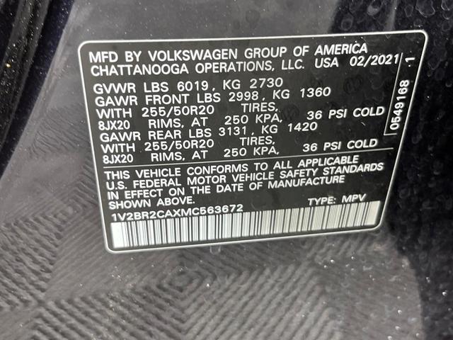Photo of 2021 Deep Black Pearl Effect Volkswagen Atlas