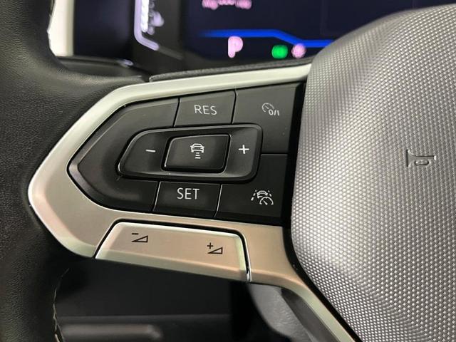 Photo of 2021 Deep Black Pearl Effect Volkswagen Atlas