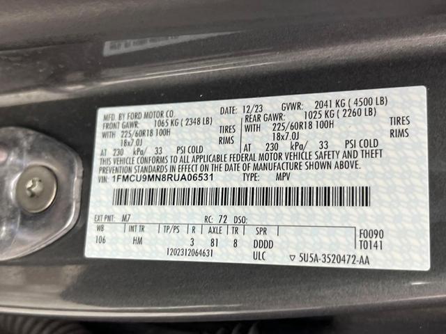 Photo of 2024 Gray Metallic Ford Escape