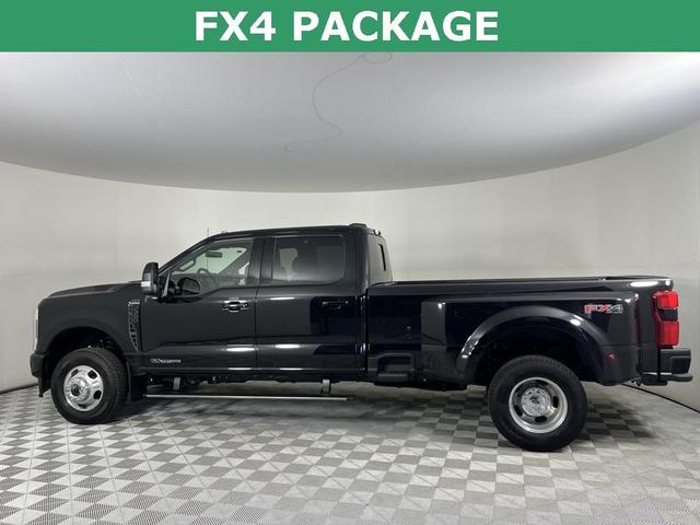 Photo of 2025 Black Ford F-350
