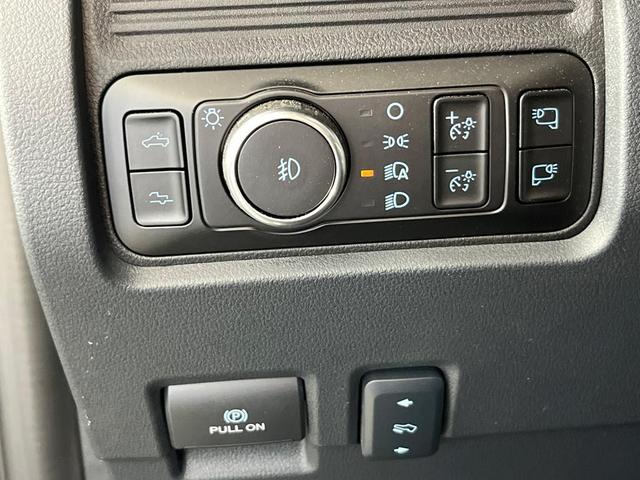 Photo of 2025 Black Ford F-350