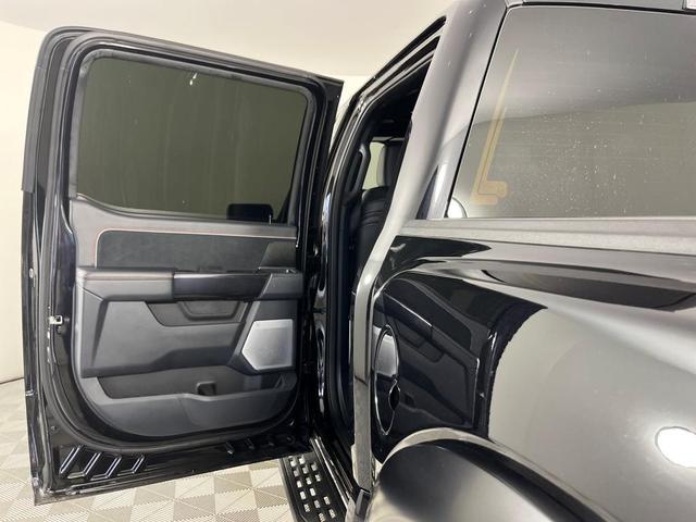 Photo of 2025 Black Metallic Ford F-150