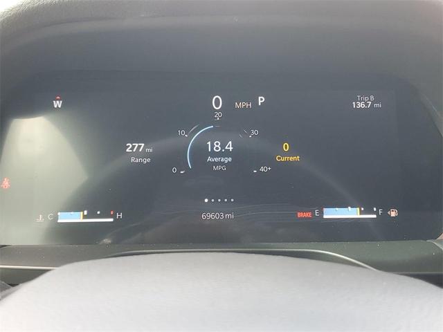 Photo of 2022 Metallic Jeep Grand Cherokee L