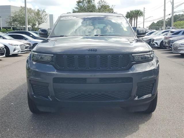 Photo of 2022 Metallic Jeep Grand Cherokee L