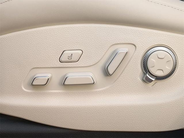 Photo of 2025 Capri Blue Genesis GV80