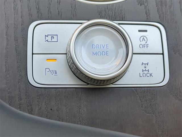 Photo of 2025 Savile Silver Genesis GV80
