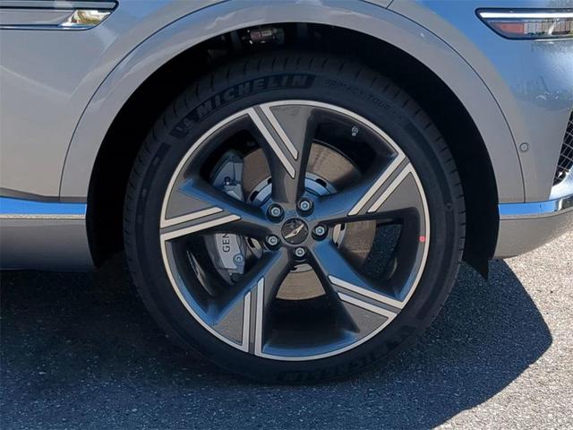 Photo of 2025 Savile Silver Genesis GV80