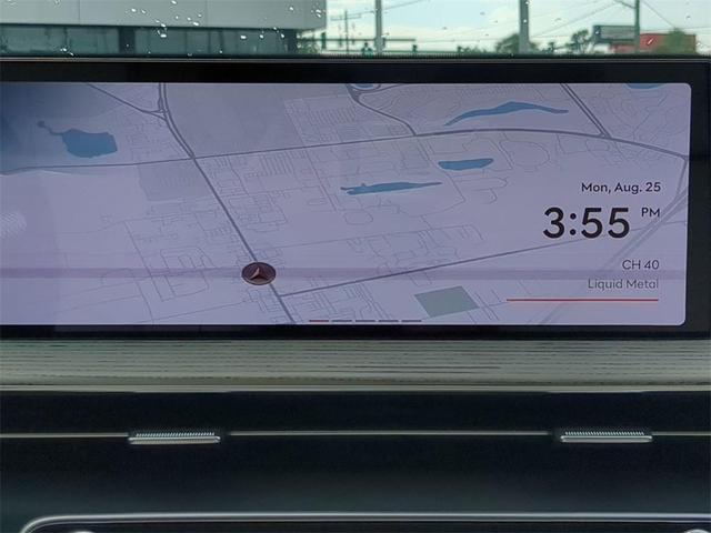 Photo of 2025 Alta White Genesis GV80