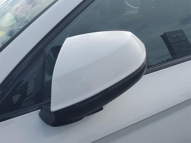 Photo of 2020 Ibis White Audi Q5