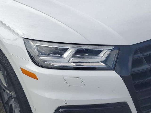 Photo of 2020 Ibis White Audi Q5