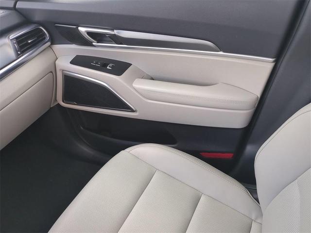 Photo of 2022 Gravity Gray Kia Telluride