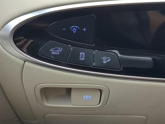 Photo of 2026 Alta White Genesis GV70
