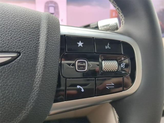 Photo of 2026 Alta White Genesis GV70