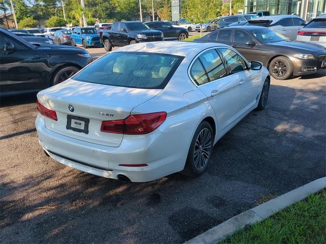 Photo of 2019 Mineral White Metallic BMW 530