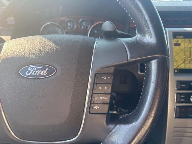 Photo of 2010 Tuxedo Black Ford Flex