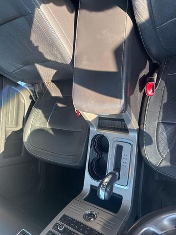 Photo of 2010 Tuxedo Black Ford Flex