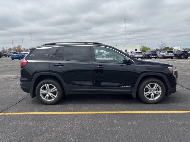 Photo of 2022 Ebony Twilight Metallic GMC Terrain