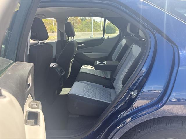 Photo of 2023 Blue Glow Metallic Chevrolet Equinox