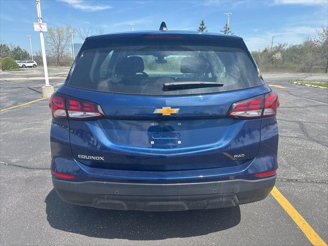 Photo of 2023 Blue Glow Metallic Chevrolet Equinox