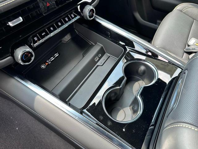 Photo of 2025 Black Chevrolet Tahoe