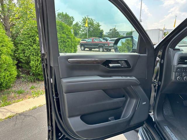 Photo of 2025 Black Chevrolet Tahoe