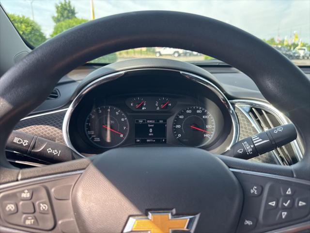 Photo of 2018 Pepperdust Metallic Chevrolet Malibu