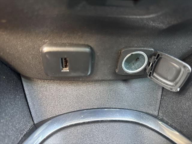 Photo of 2018 Pepperdust Metallic Chevrolet Malibu