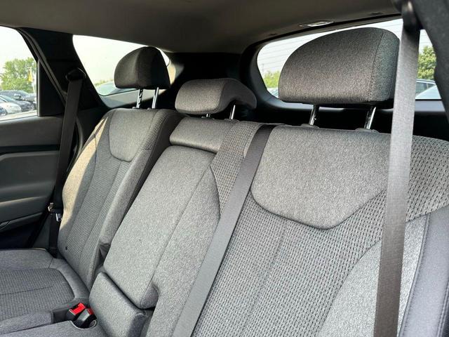 Photo of 2023 Shimmering Silver Hyundai SANTA FE