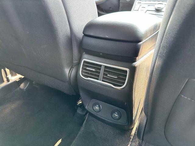 Photo of 2023 Shimmering Silver Hyundai SANTA FE