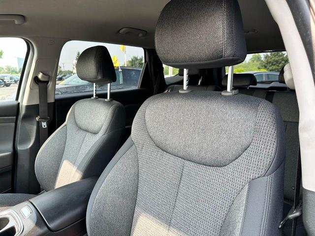Photo of 2023 Shimmering Silver Hyundai SANTA FE