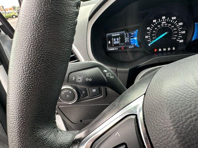 Photo of 2024 OXFORD WHITE Ford Edge